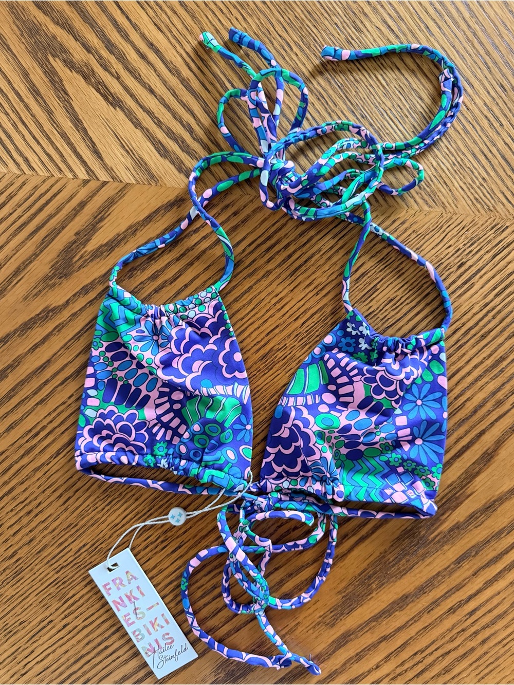 FRANKIES BIKINIS Sand Halter Bikini Top - Good Vibes